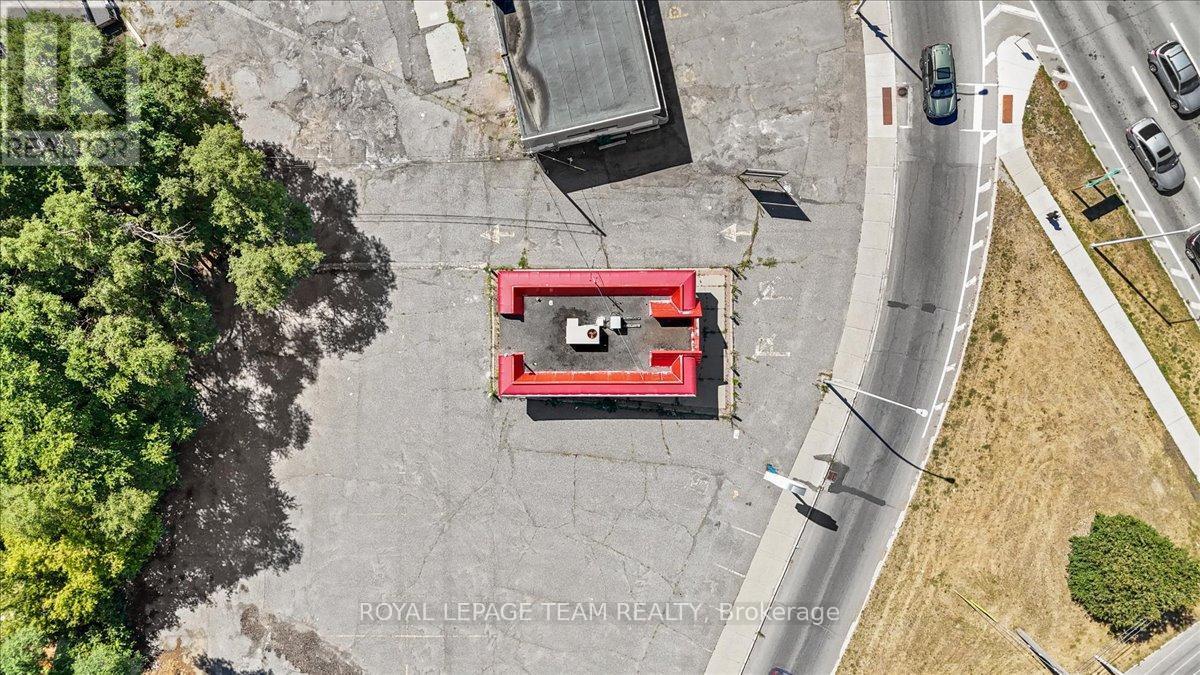 1503 Merivale Road, Ottawa, ON