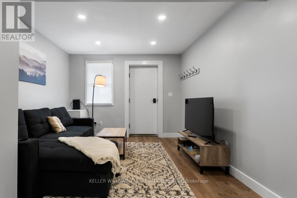 2 - 164-168 Picton Street E, Hamilton, ON