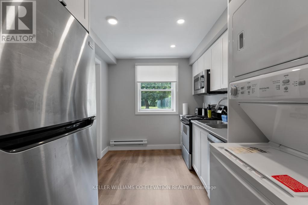 2 - 164-168 Picton Street E, Hamilton, ON