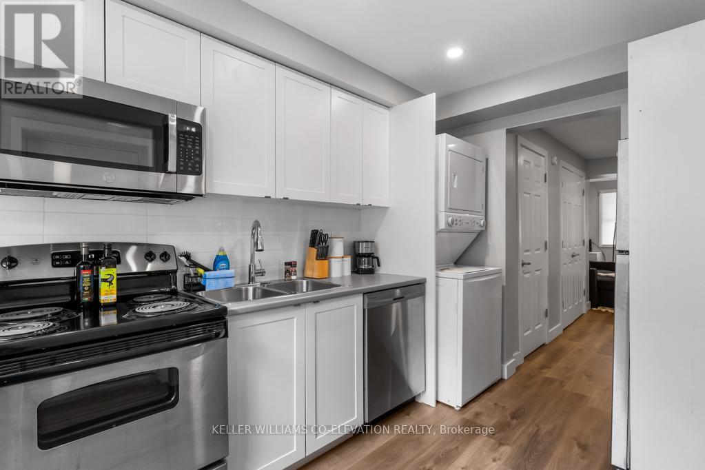 2 - 164-168 Picton Street E, Hamilton, ON