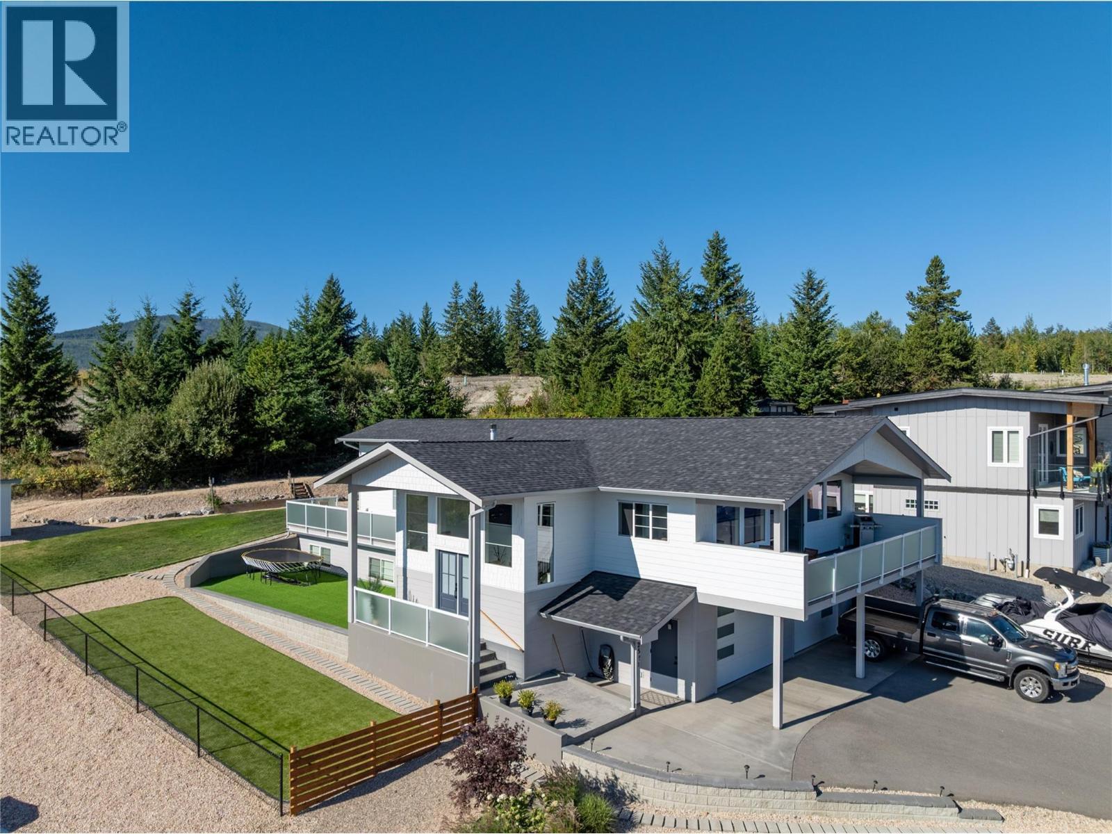 2521 Panoramic Way, Blind Bay, BC - Outdoor