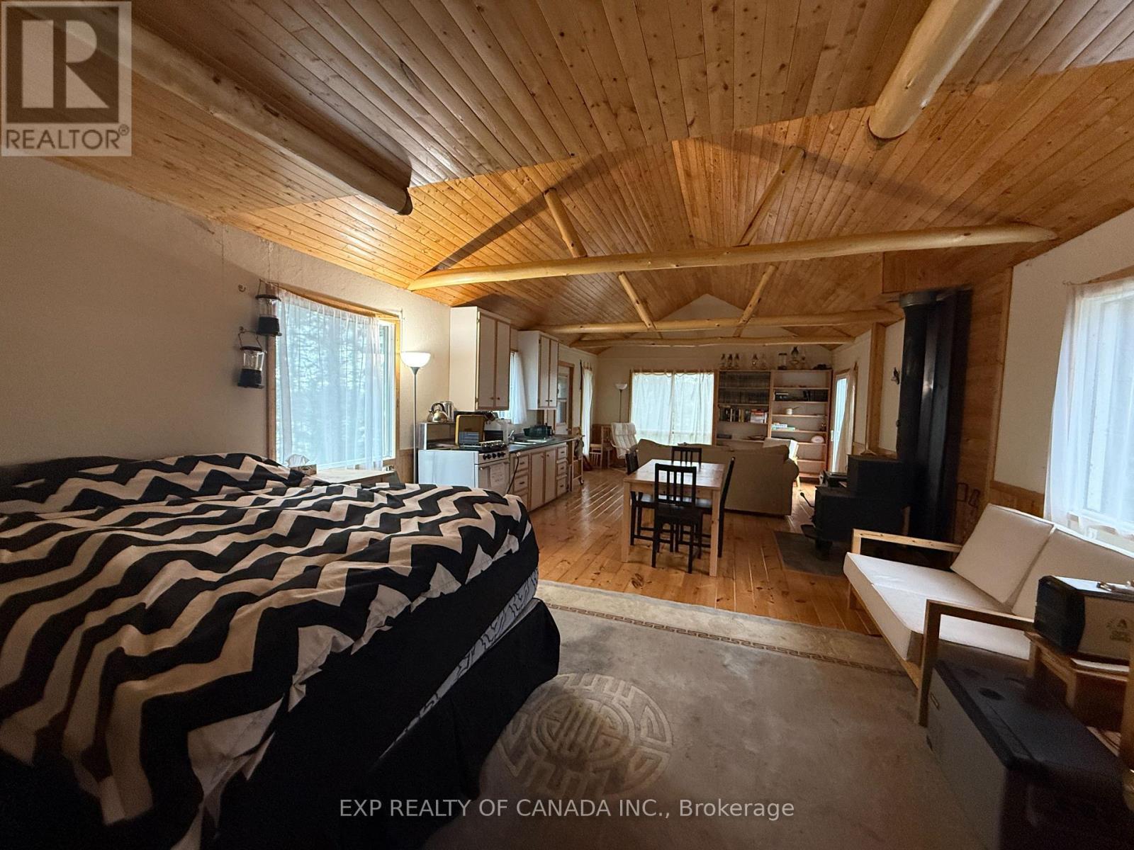 Pcl 17142 - 17143 Lt 13 Concession 6, Black River-Matheson (Matheson Unorganized), ON - Indoor Photo Showing Bedroom