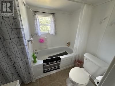 37 Lemarchant Street, Carboneare, NL - Indoor Photo Showing Bathroom