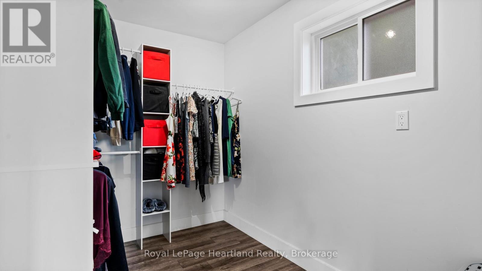 422 Willoughby Street, Huron-Kinloss (Lucknow), ON - Indoor