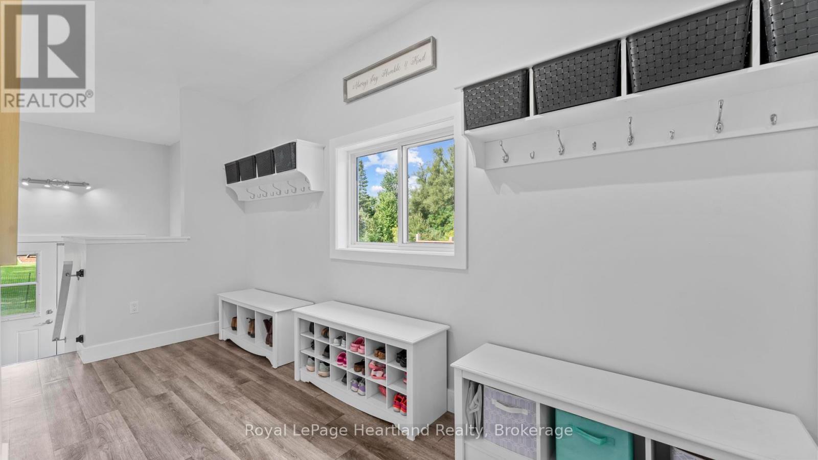 422 Willoughby Street, Huron-Kinloss (Lucknow), ON - Indoor Photo Showing Other Room