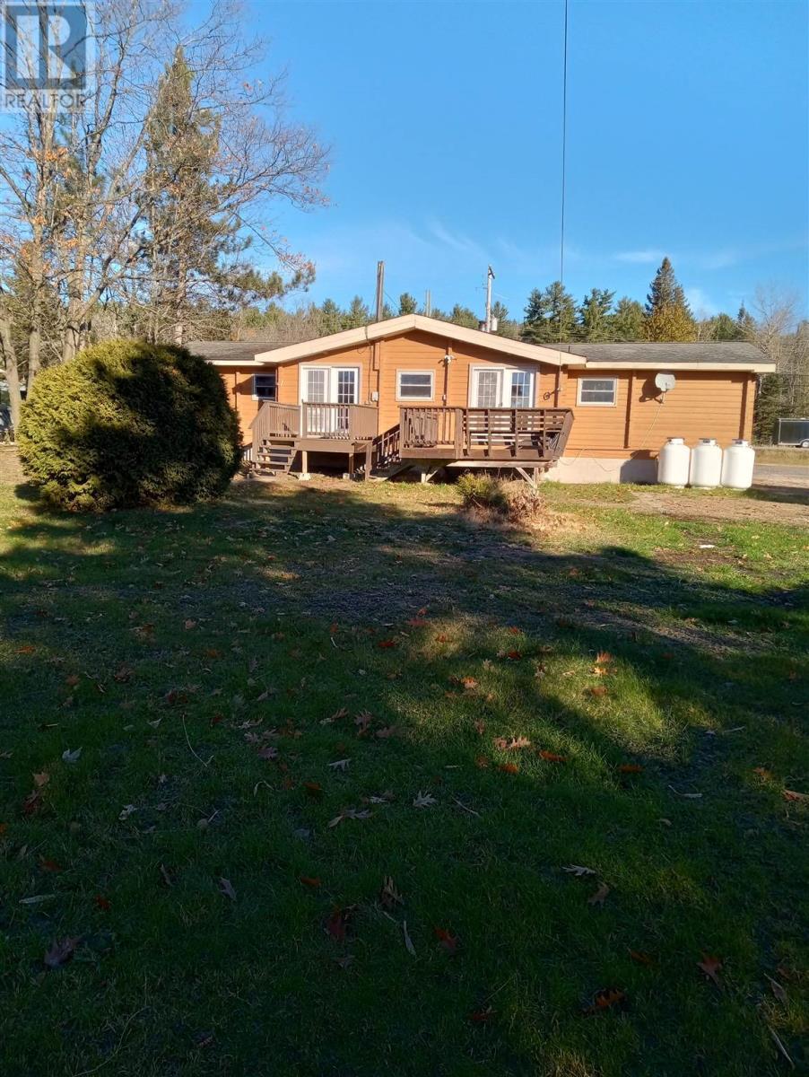 4576 Highway 17, Spragge, ON - Outdoor With Deck Patio Veranda