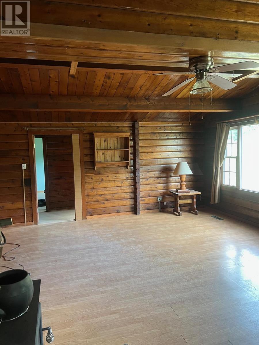 4576 Highway 17, Spragge, ON - Indoor Photo Showing Other Room