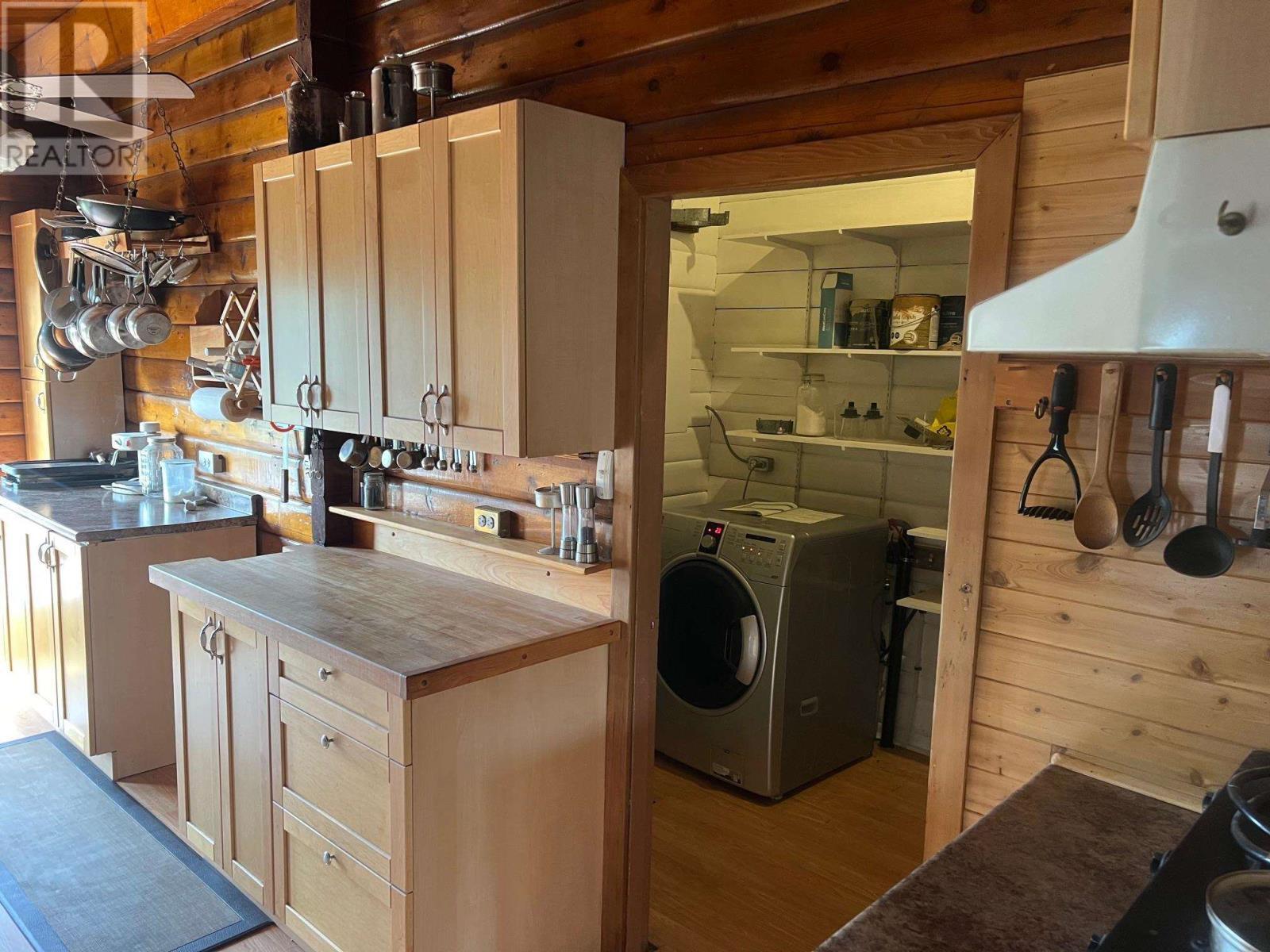 4576 Highway 17, Spragge, ON - Indoor Photo Showing Laundry Room