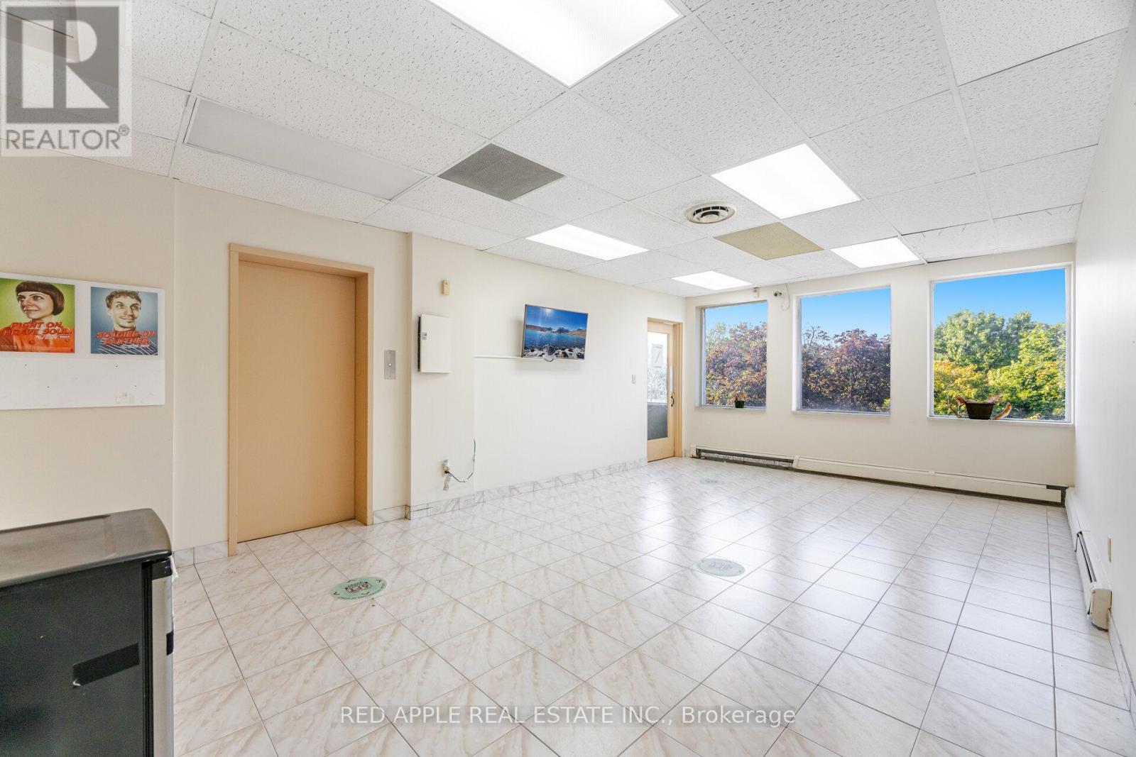 799 Bloor Street W, Toronto, ON