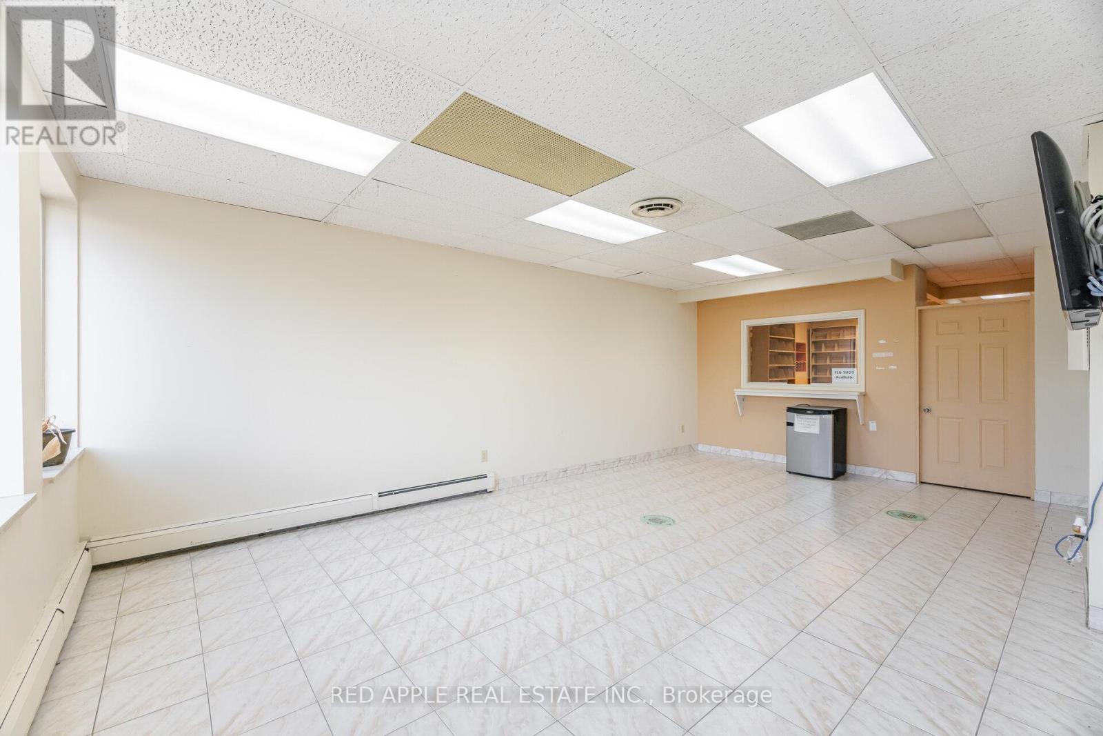 799 Bloor Street W, Toronto, ON