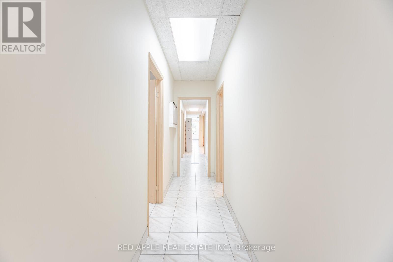 799 Bloor Street W, Toronto, ON