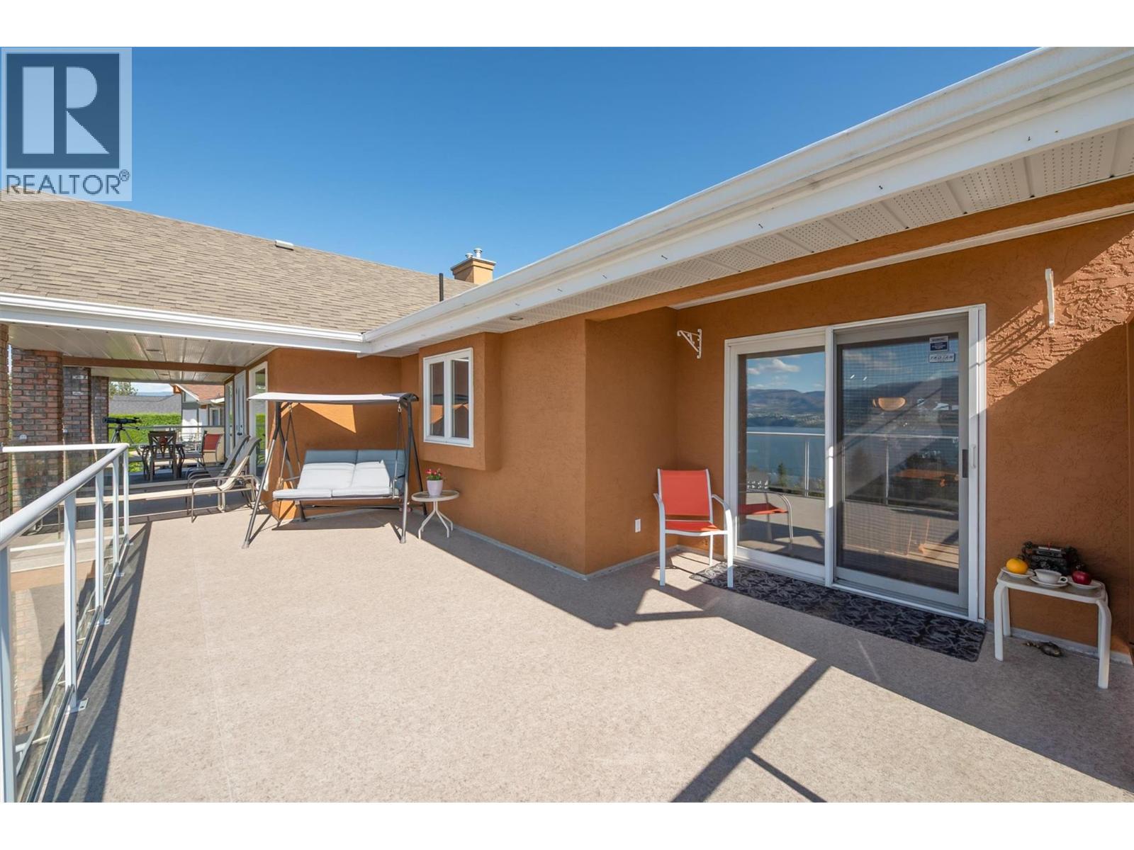343 Stellar Drive, Kelowna, BC - Outdoor With Deck Patio Veranda With Exterior