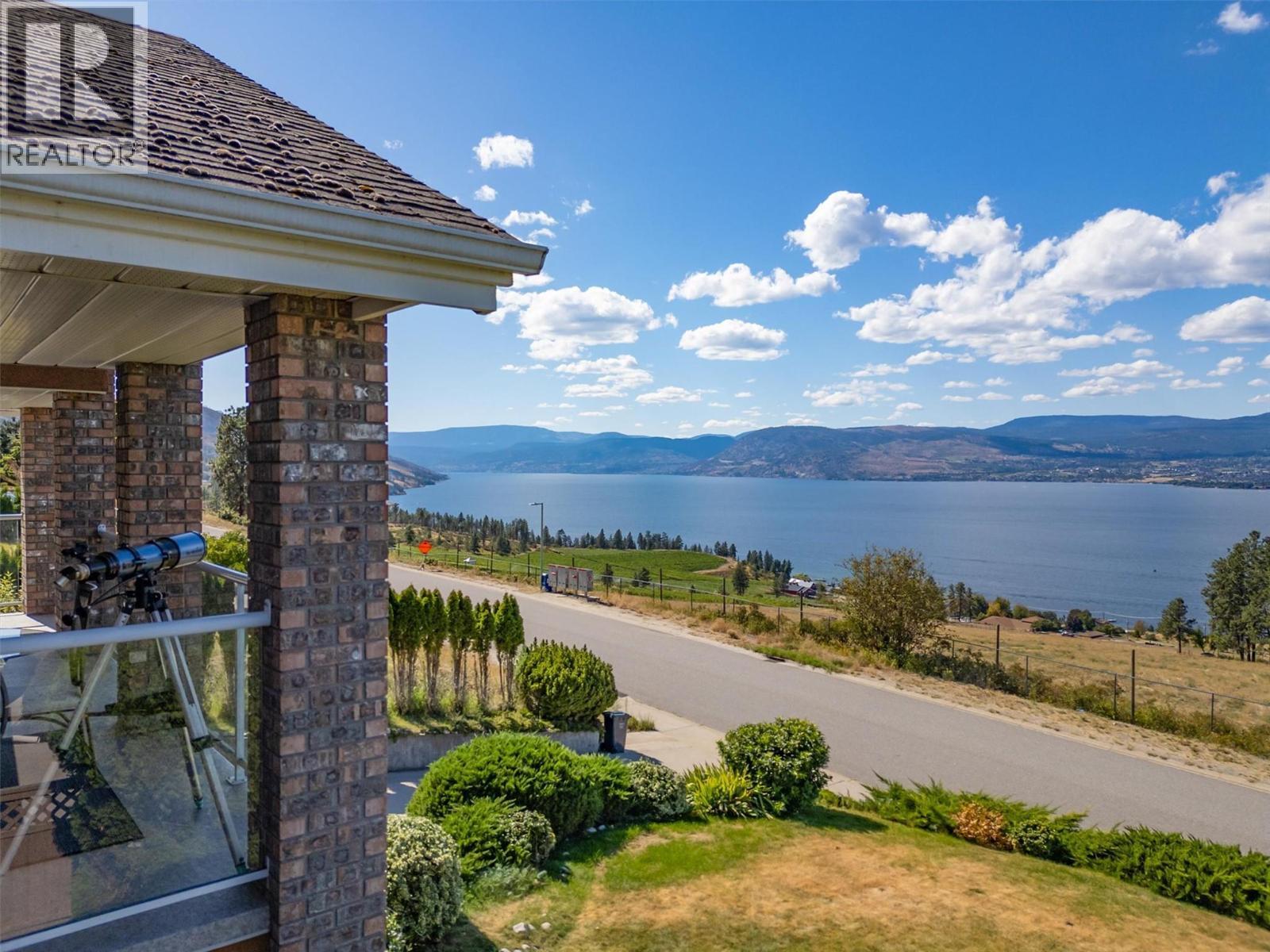 343 Stellar Drive, Kelowna, BC - Outdoor With Body Of Water With View