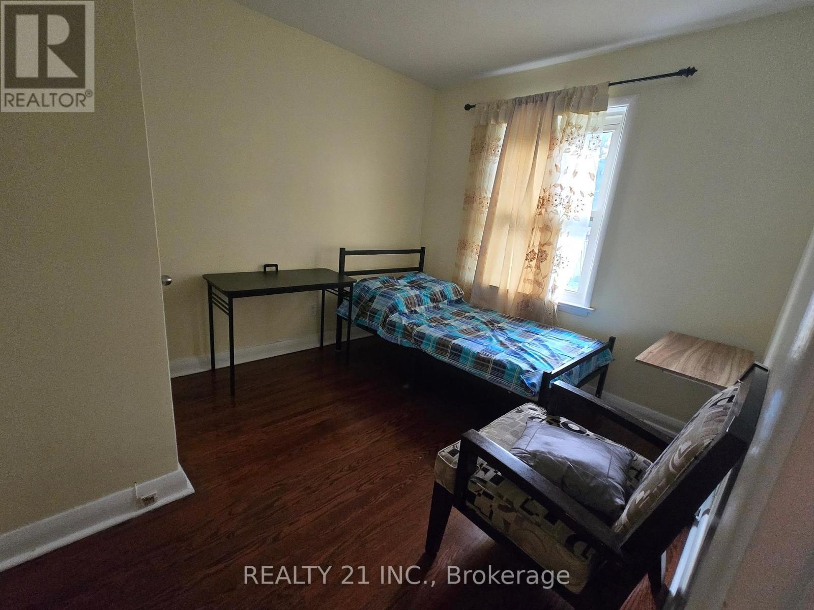 30 Ordway Road, Toronto, ON - Indoor