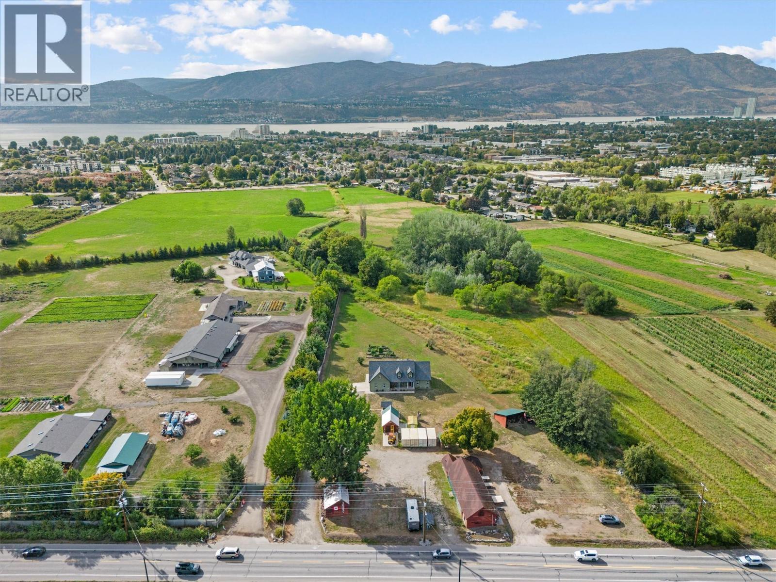 3550 Benvoulin Road, Kelowna, BC - Outdoor With View