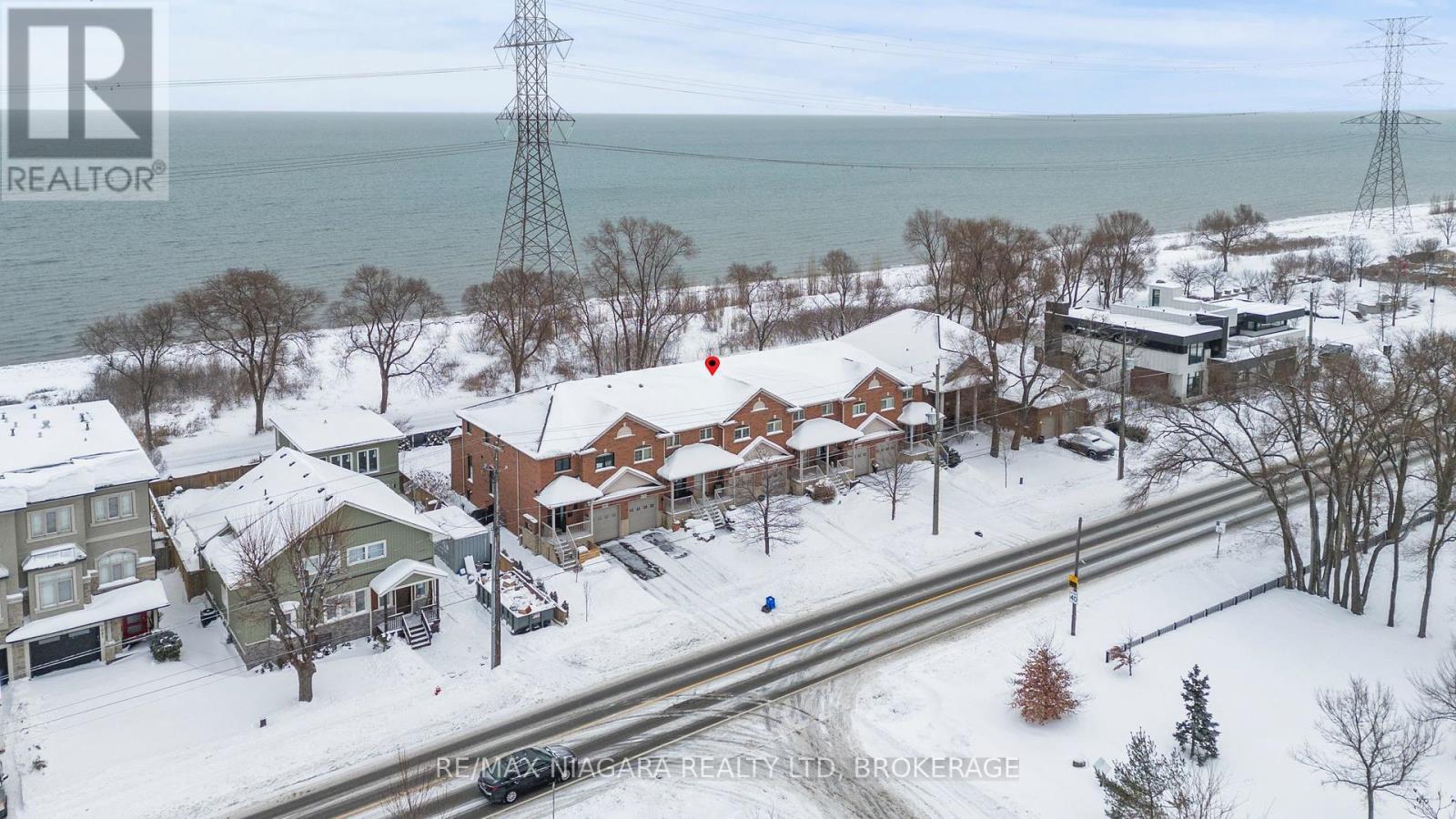 1069 Beach Boulevard, Hamilton (Hamilton Beach), ON - Outdoor With Body Of Water With View
