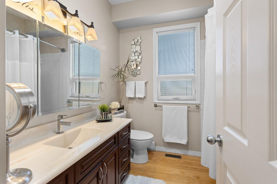 363-415 Commonwealth Road, Kelowna, BC