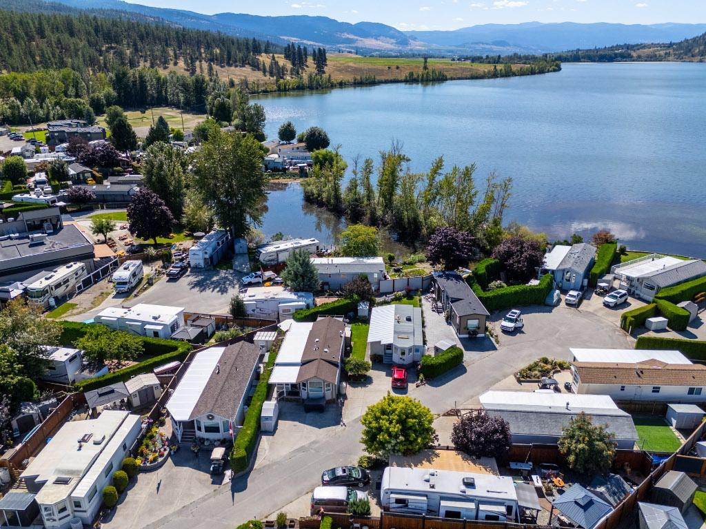 363-415 Commonwealth Road, Kelowna, BC