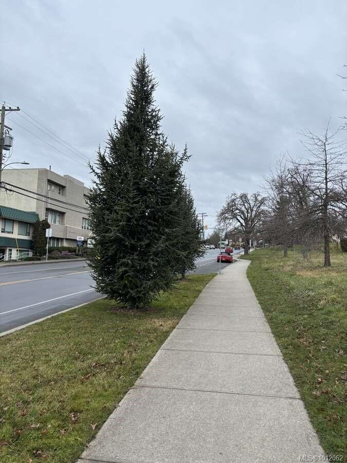 Lot 1-4 West Saanich Rd, Saanich, BC