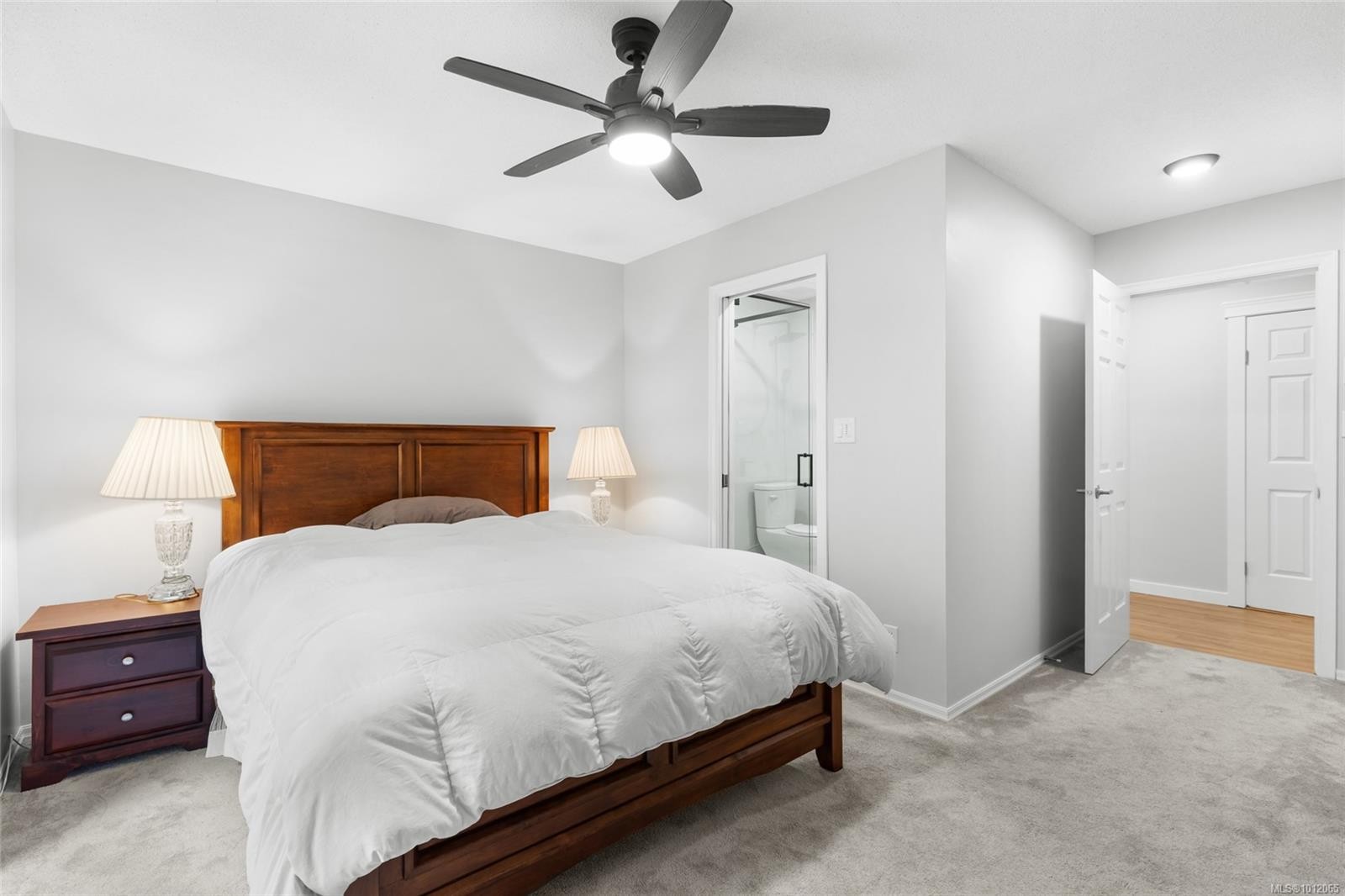 8870 Forest Park Dr, North Saanich, BC