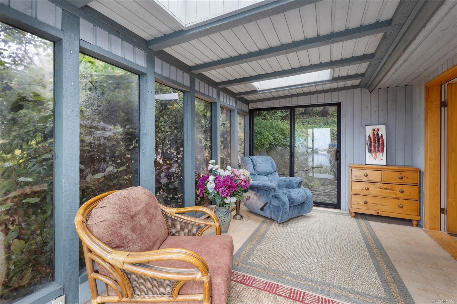 8870 Forest Park Dr, North Saanich, BC