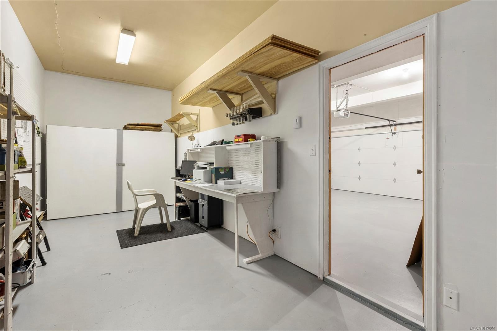 8870 Forest Park Dr, North Saanich, BC