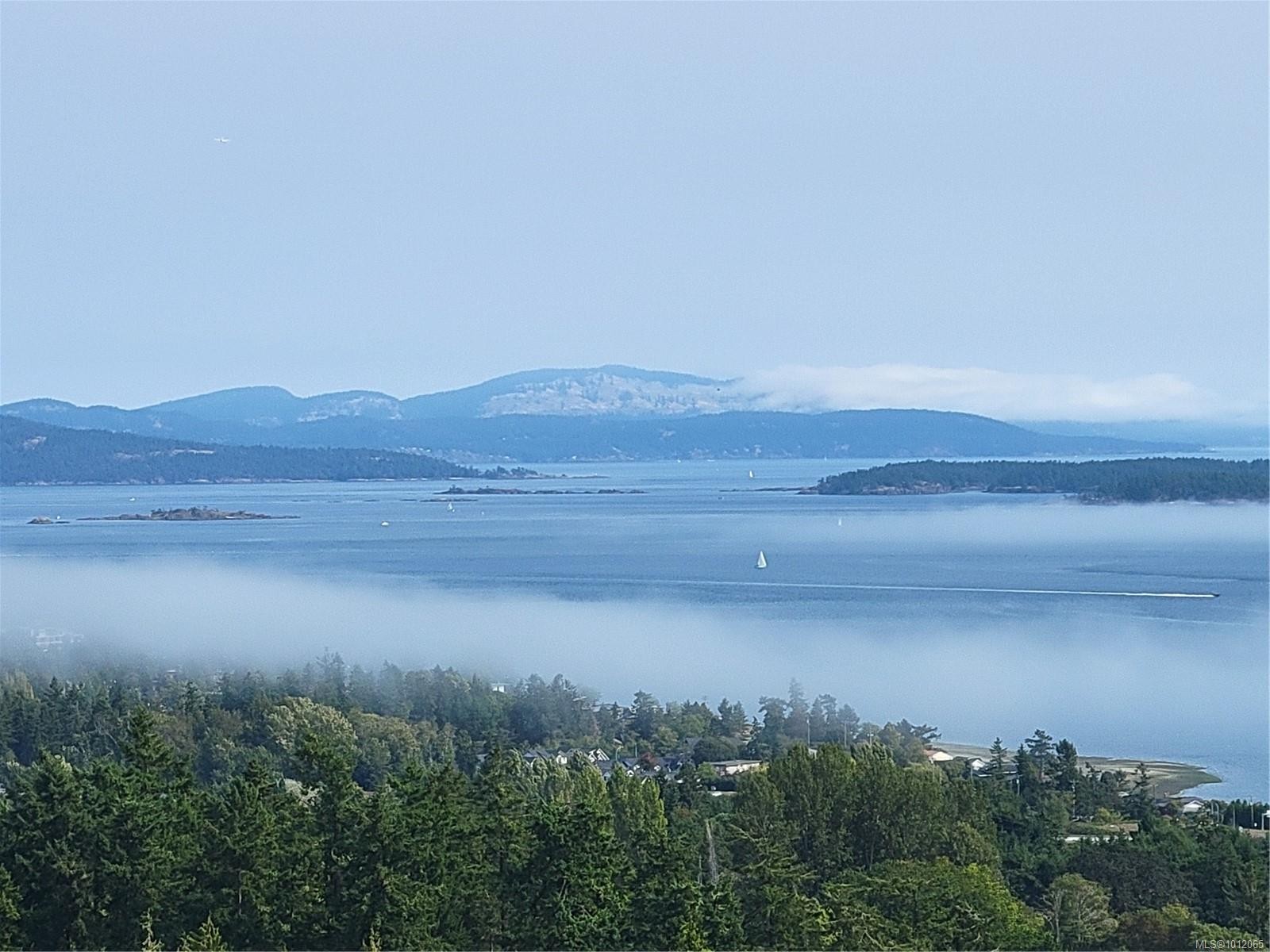 8870 Forest Park Dr, North Saanich, BC