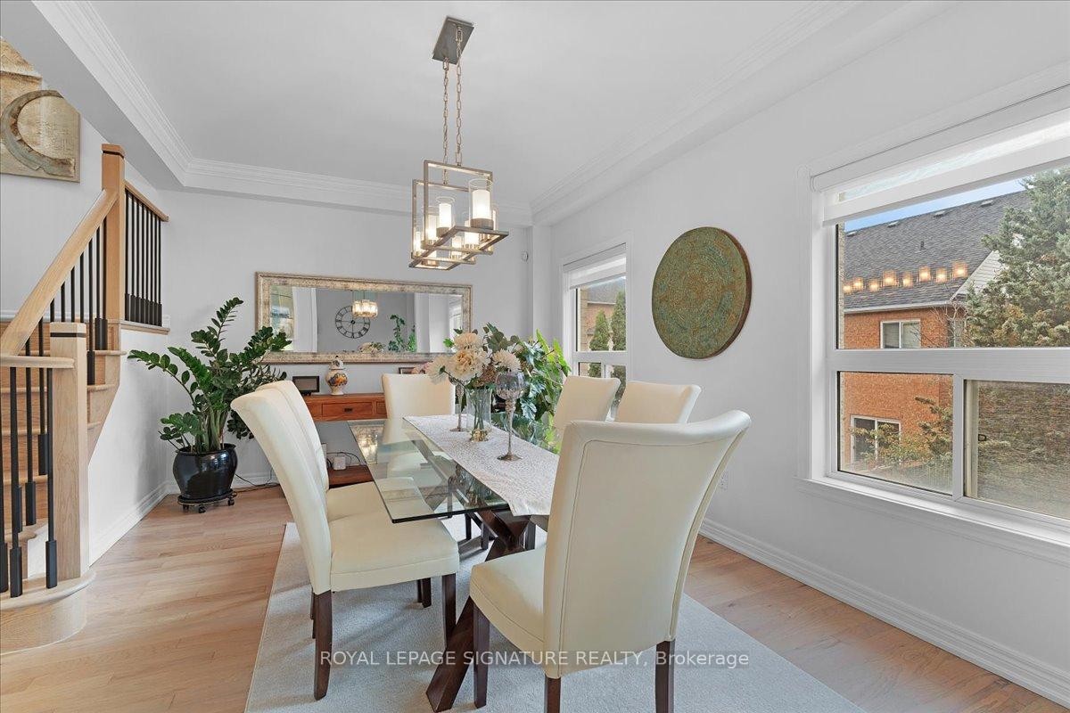 12 Pietro Drive, Vaughan, ON - Indoor Photo Showing Dining Room