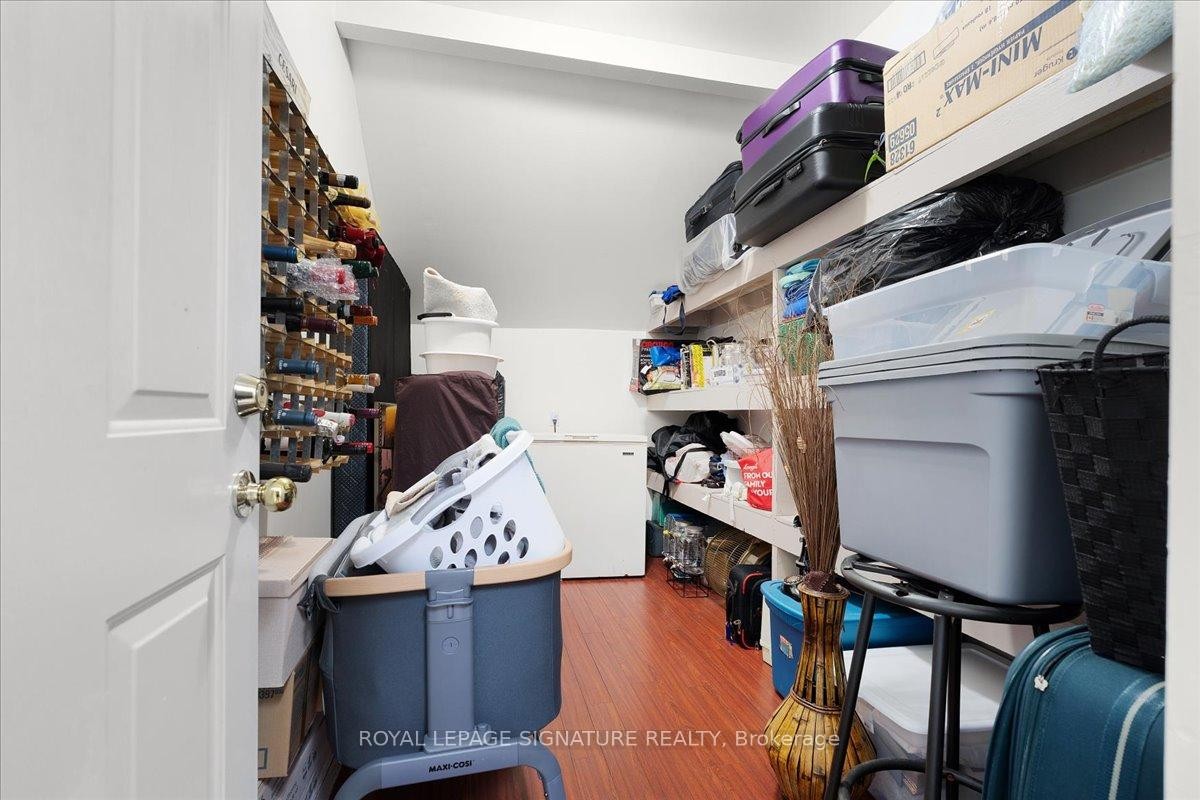 12 Pietro Drive, Vaughan, ON - Indoor