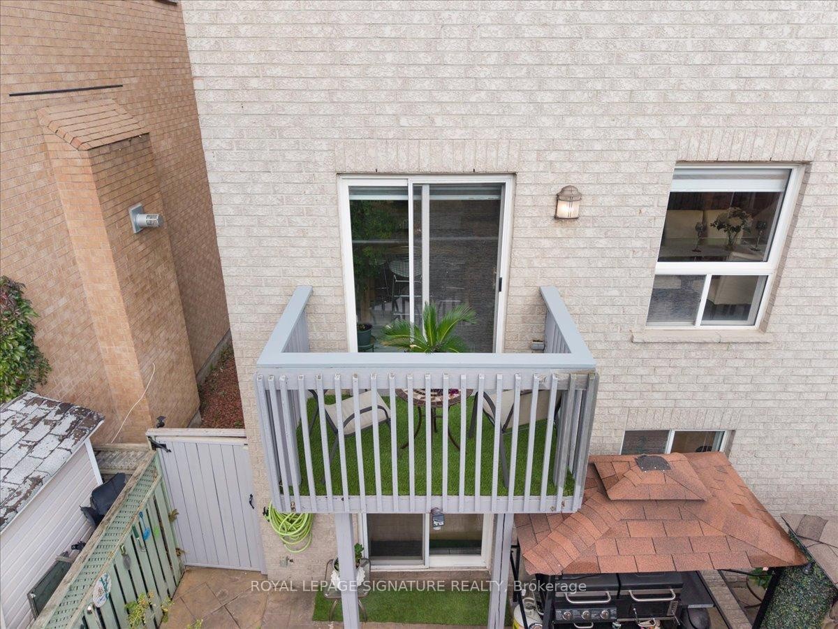 12 Pietro Drive, Vaughan, ON - Outdoor With Exterior