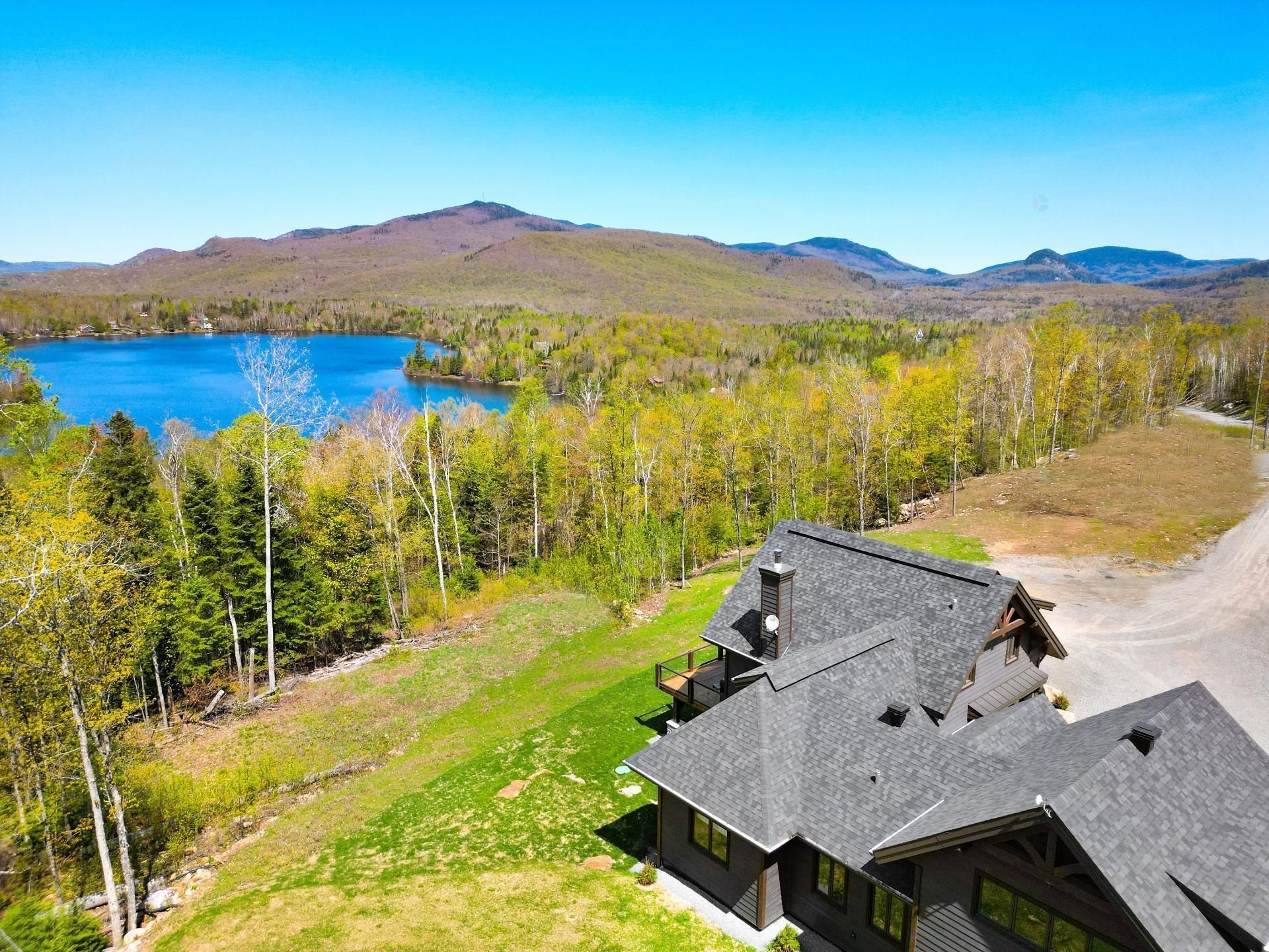 Vue sur l'eau - 104 Ch. Brunette, Lac-Supérieur, QC - Outdoor With View