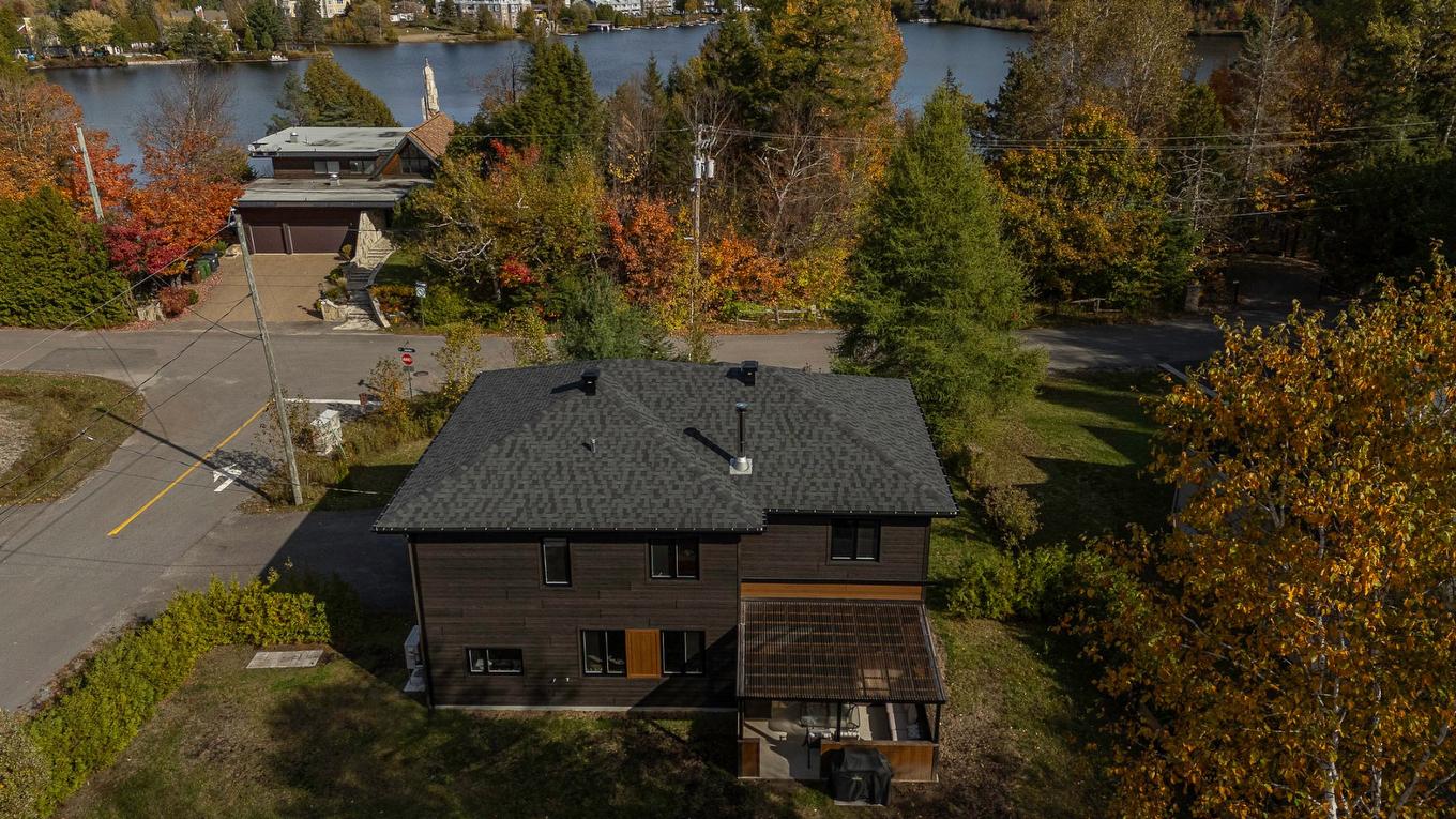 Face arrière - 180 Av. Nantel, Sainte-Agathe-Des-Monts, QC - Outdoor With Body Of Water