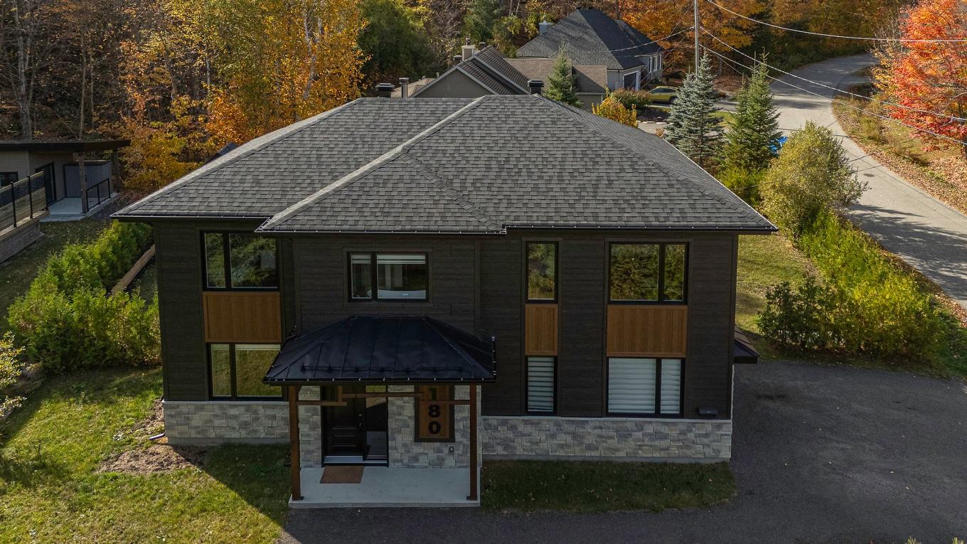 Façade - 180 Av. Nantel, Sainte-Agathe-Des-Monts, QC - Outdoor