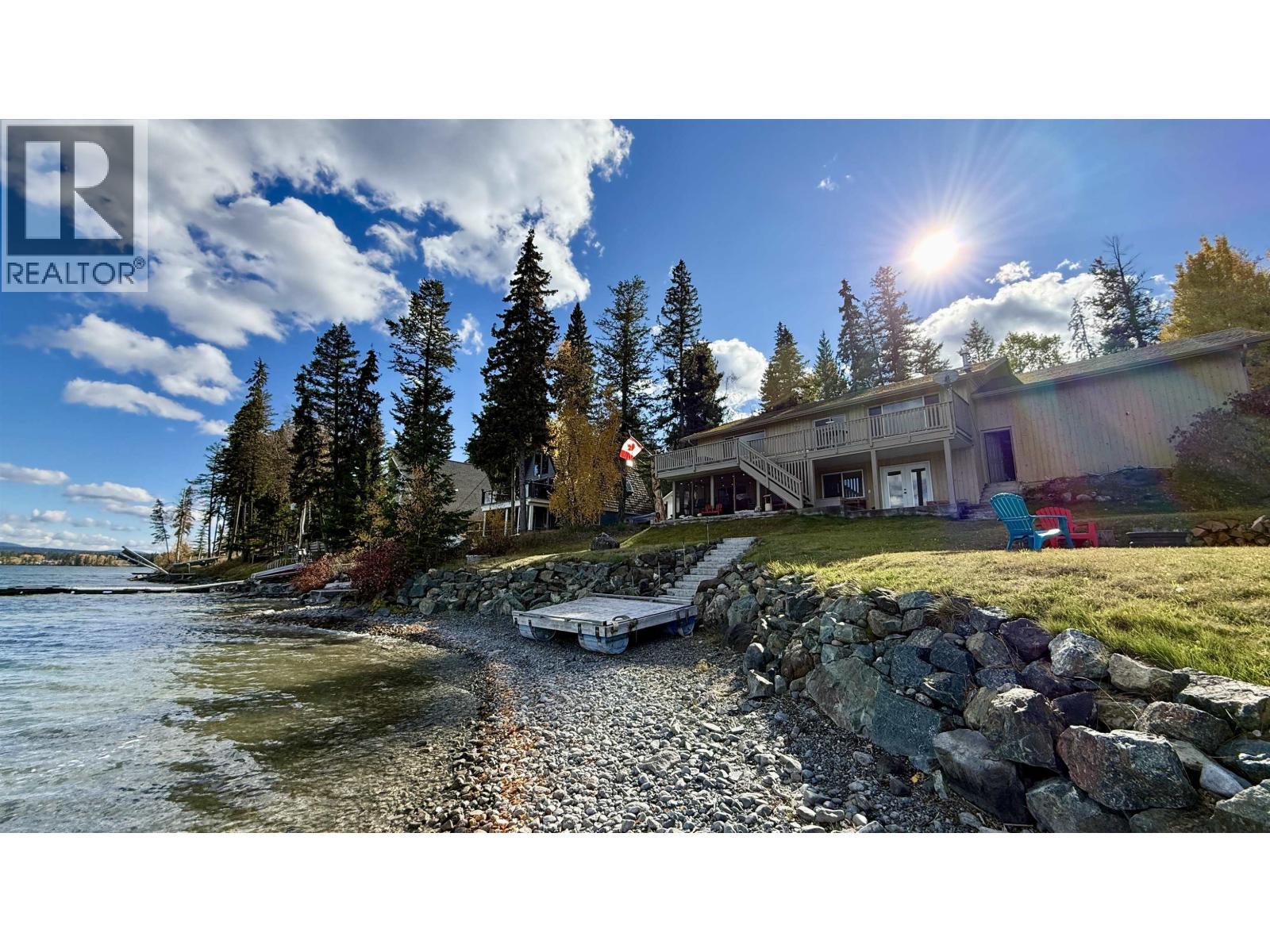 4635 Caverly Road, Lac La Hache, BC - Outdoor With View