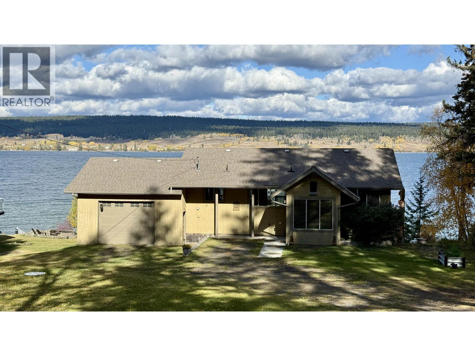 4635 Caverly Road, Lac La Hache, BC - Outdoor With Body Of Water With View