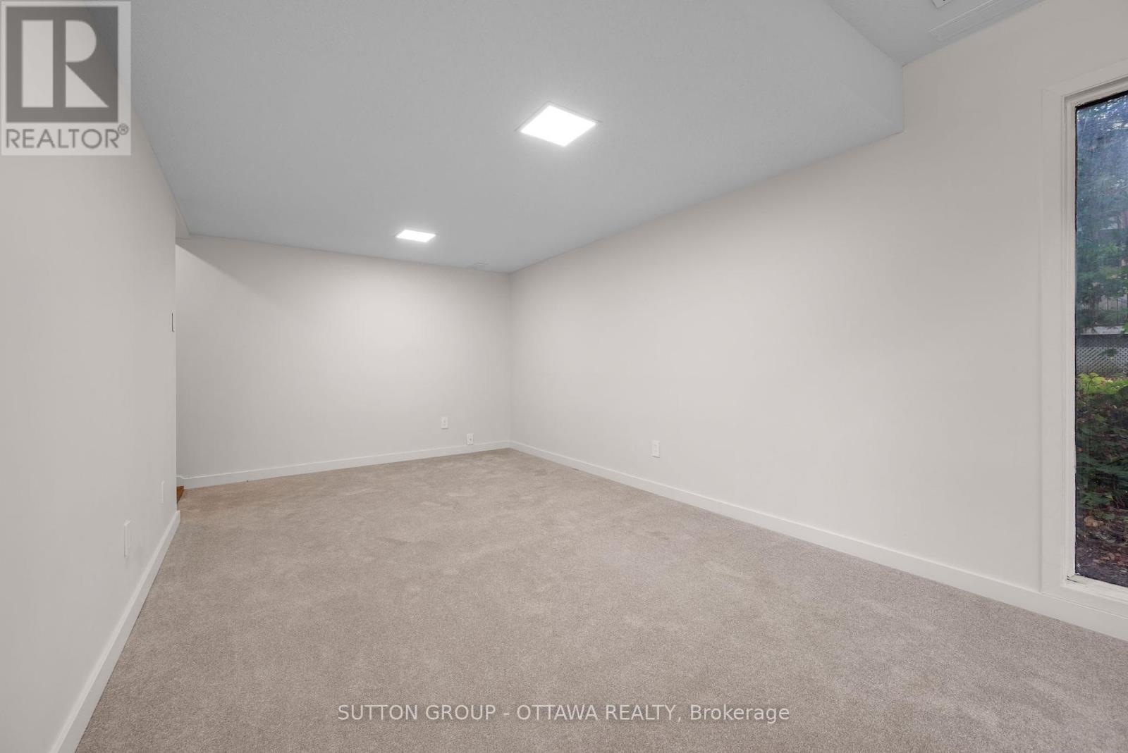 Recreation Room - 1 Marielle Court, Ottawa, ON - Indoor Photo Showing Other Room