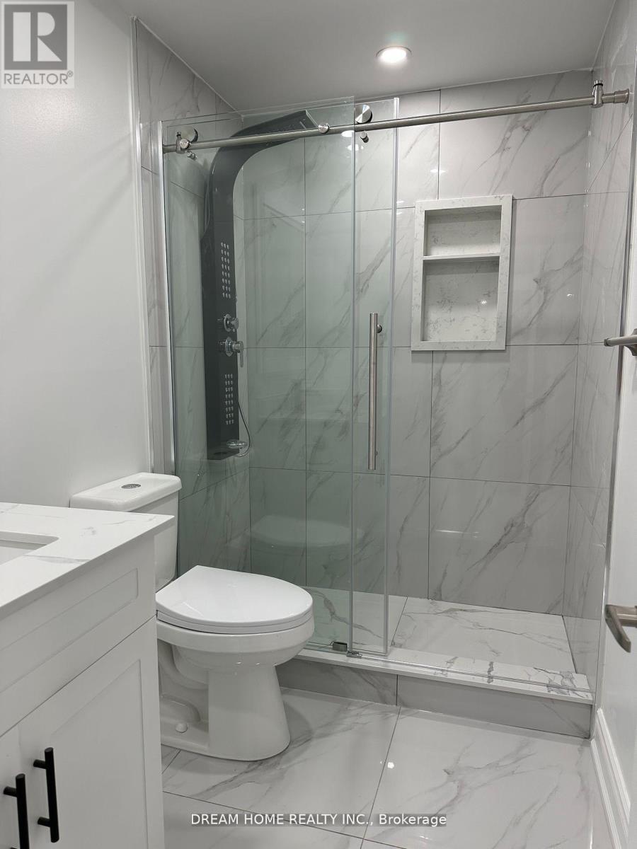 11 Argelia Crescent E, Brampton, ON - Indoor Photo Showing Bathroom