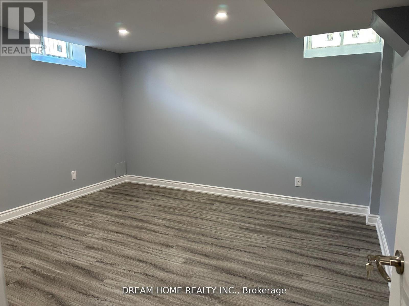 11 Argelia Crescent E, Brampton, ON - Indoor