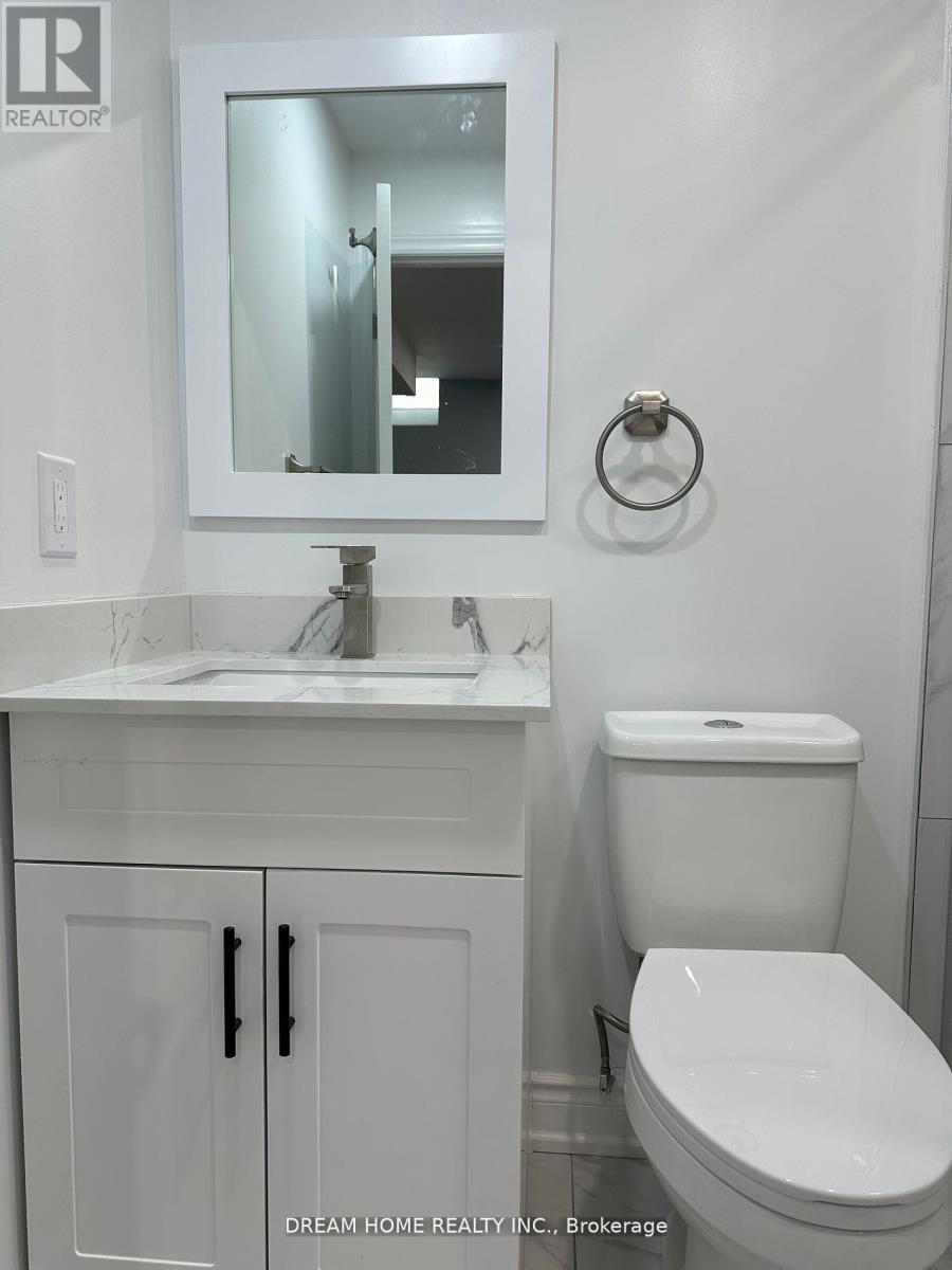 11 Argelia Crescent E, Brampton, ON - Indoor Photo Showing Bathroom