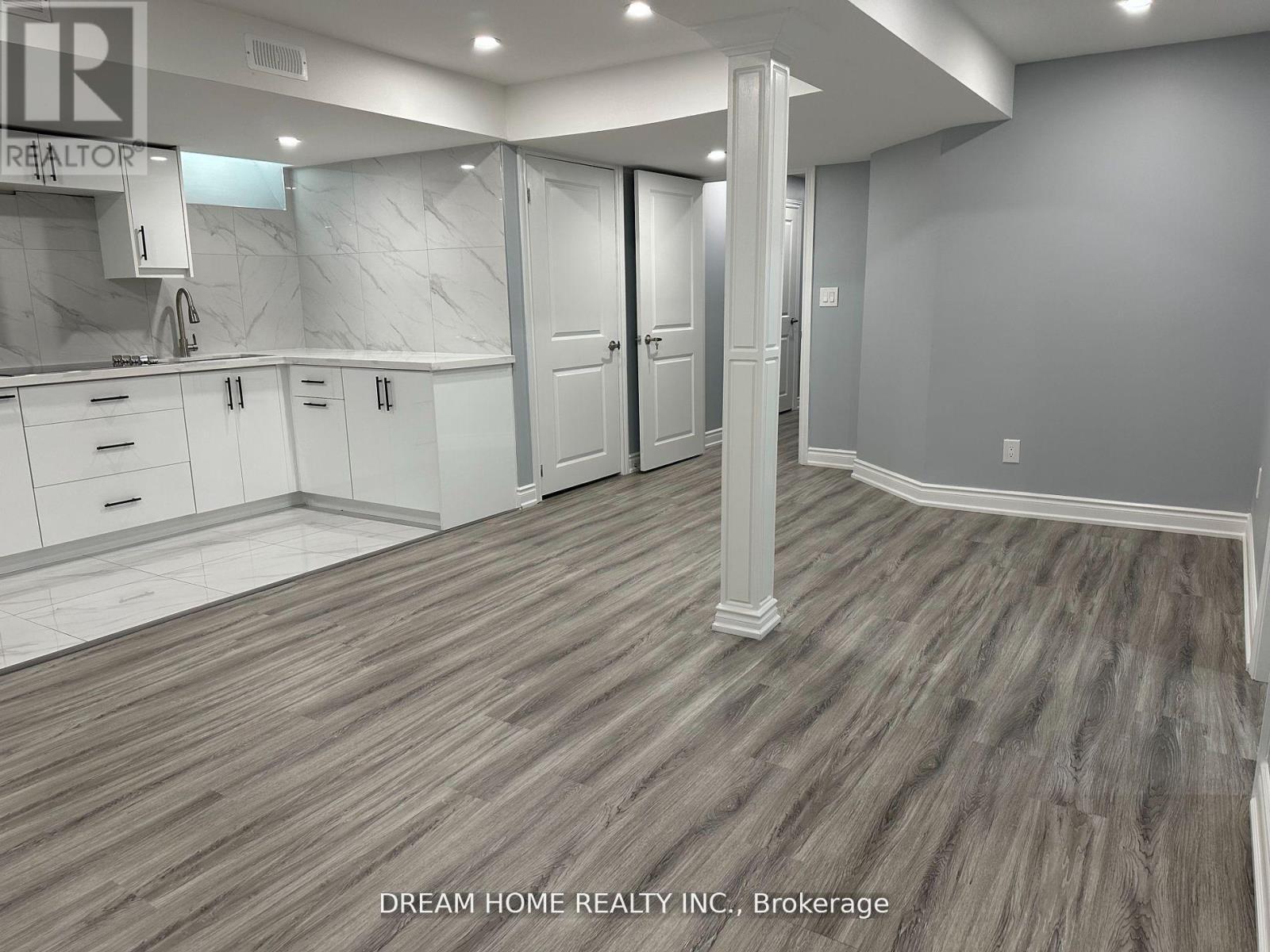 11 Argelia Crescent E, Brampton, ON - Indoor Photo Showing Other Room