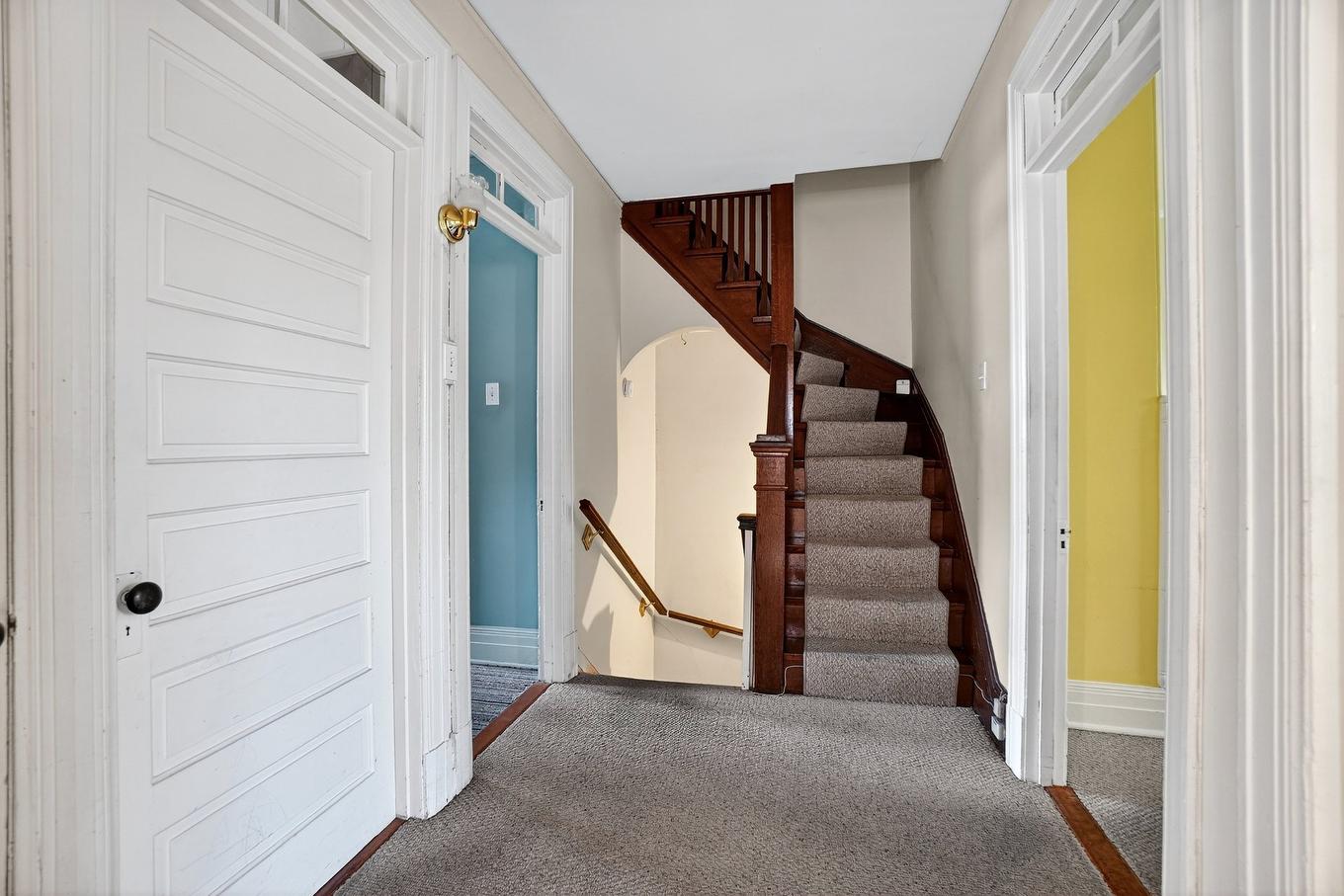 Escalier - 41 Av. Parkside, Montréal-Ouest, QC - Indoor Photo Showing Other Room