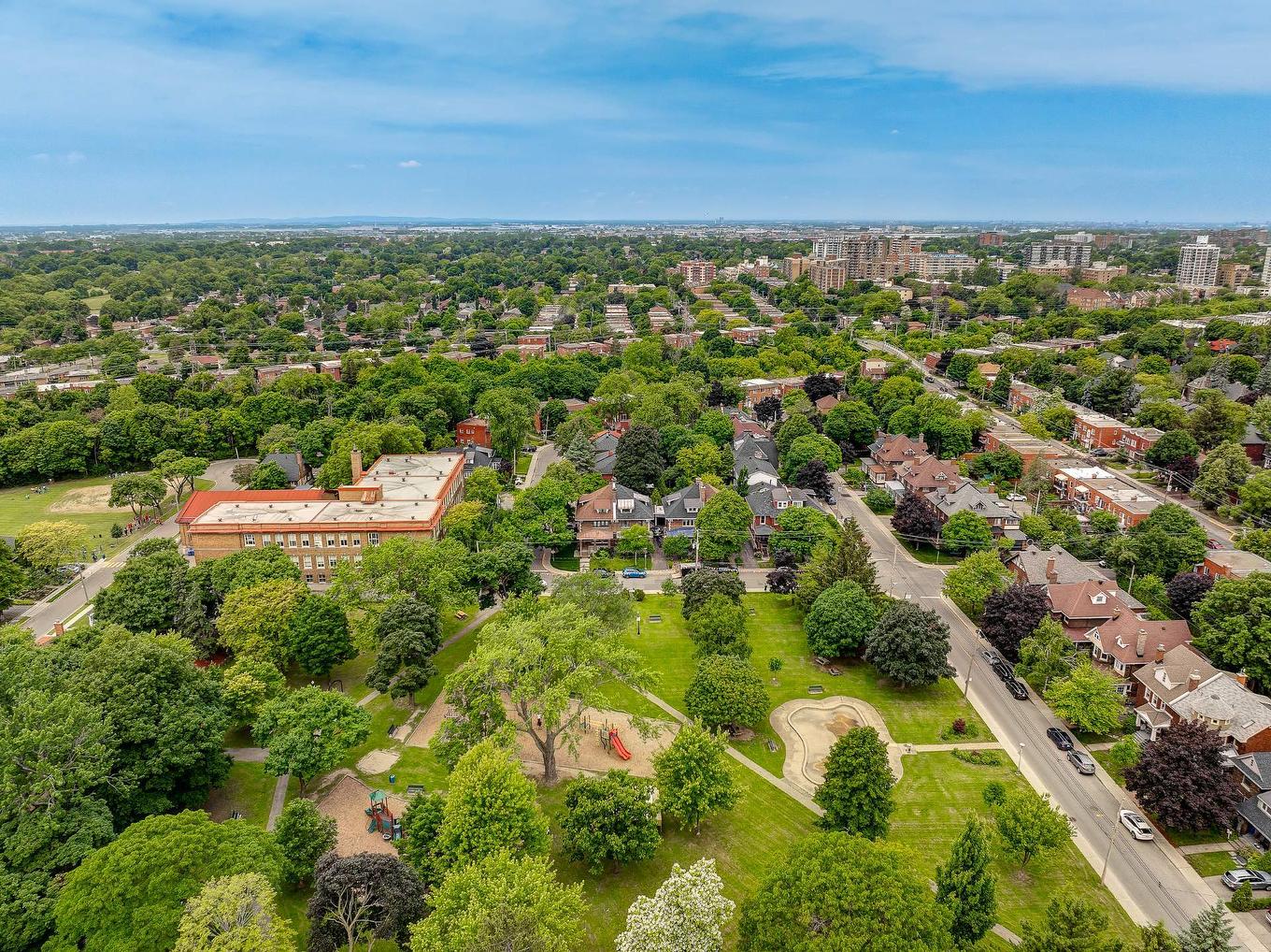 Autre - 41 Av. Parkside, Montréal-Ouest, QC - Outdoor With View