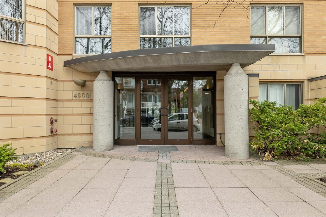 Exterior entrance - 116-4800 Rue Bossuet, Montréal (Mercier/Hochelaga-Maisonneuve), QC - Outdoor