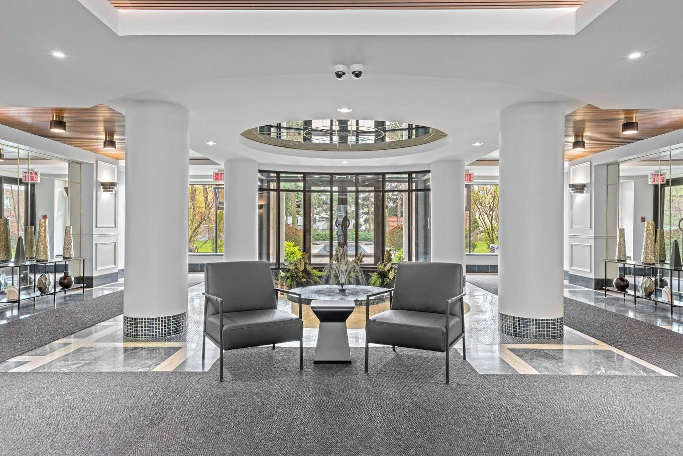 Hall - 116-4800 Rue Bossuet, Montréal (Mercier/Hochelaga-Maisonneuve), QC - Indoor