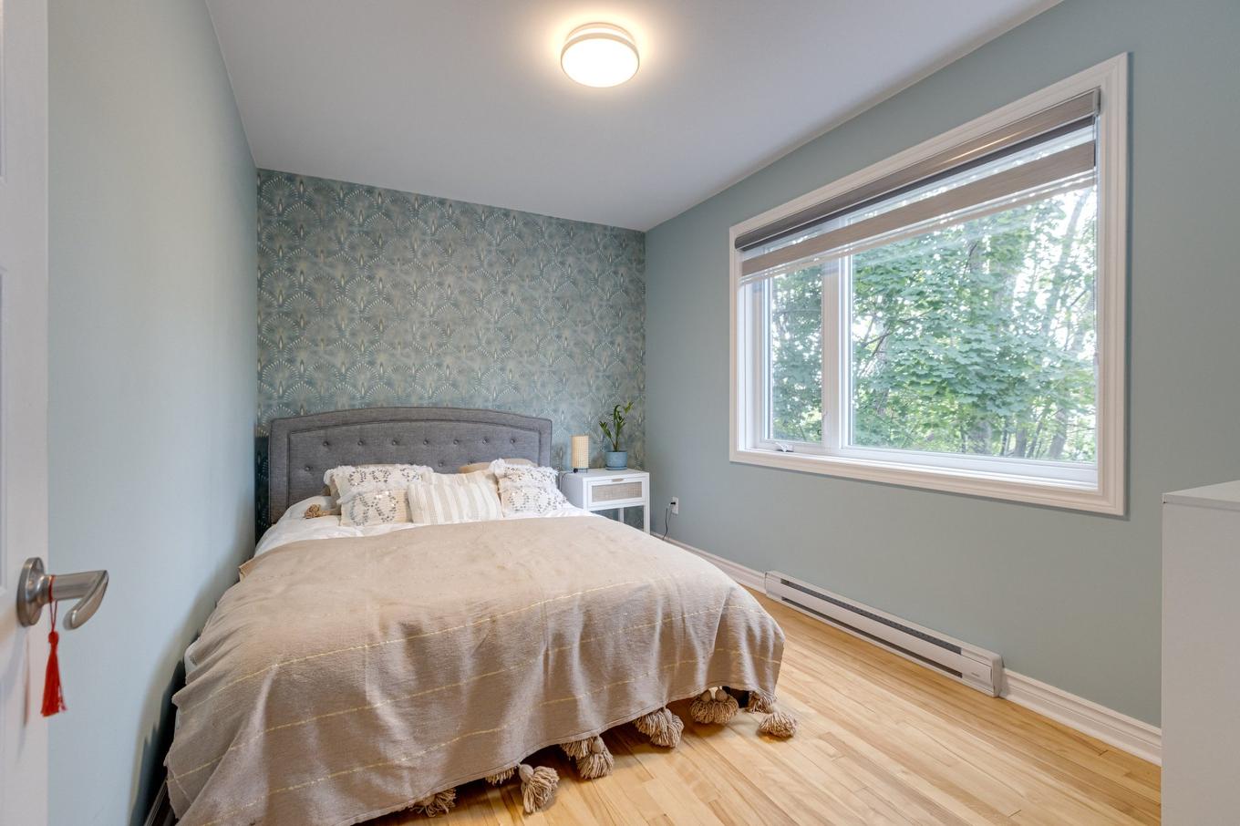 Chambre à coucher - 12240 Av. Salk, Montréal (Montréal-Nord), QC - Indoor Photo Showing Bedroom