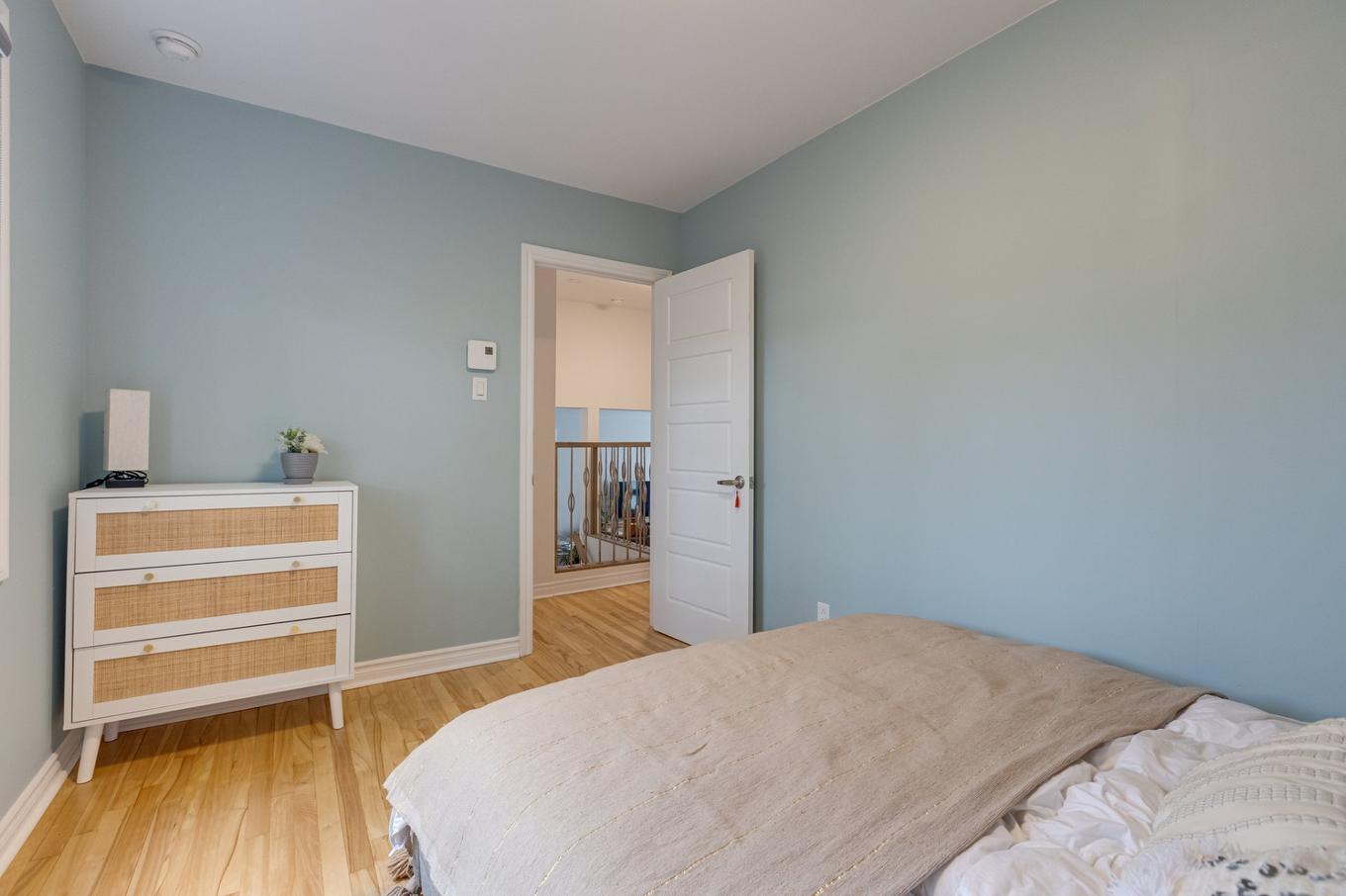 Chambre à coucher - 12240 Av. Salk, Montréal (Montréal-Nord), QC - Indoor Photo Showing Bedroom