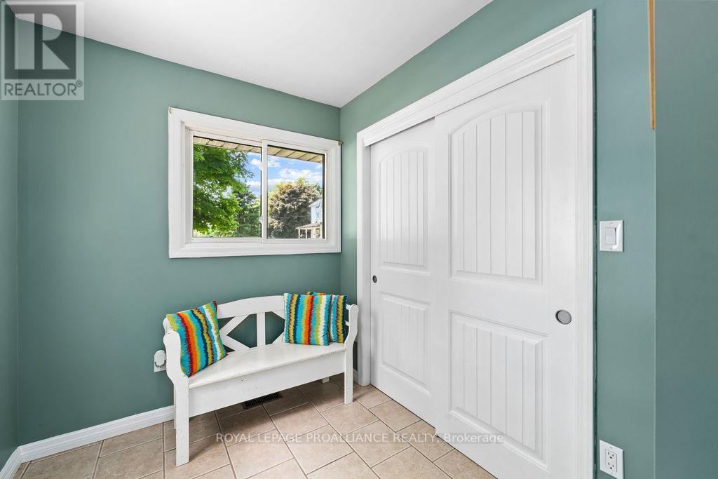 1036 Wagarville Road, Frontenac (Frontenac Centre), ON - Indoor