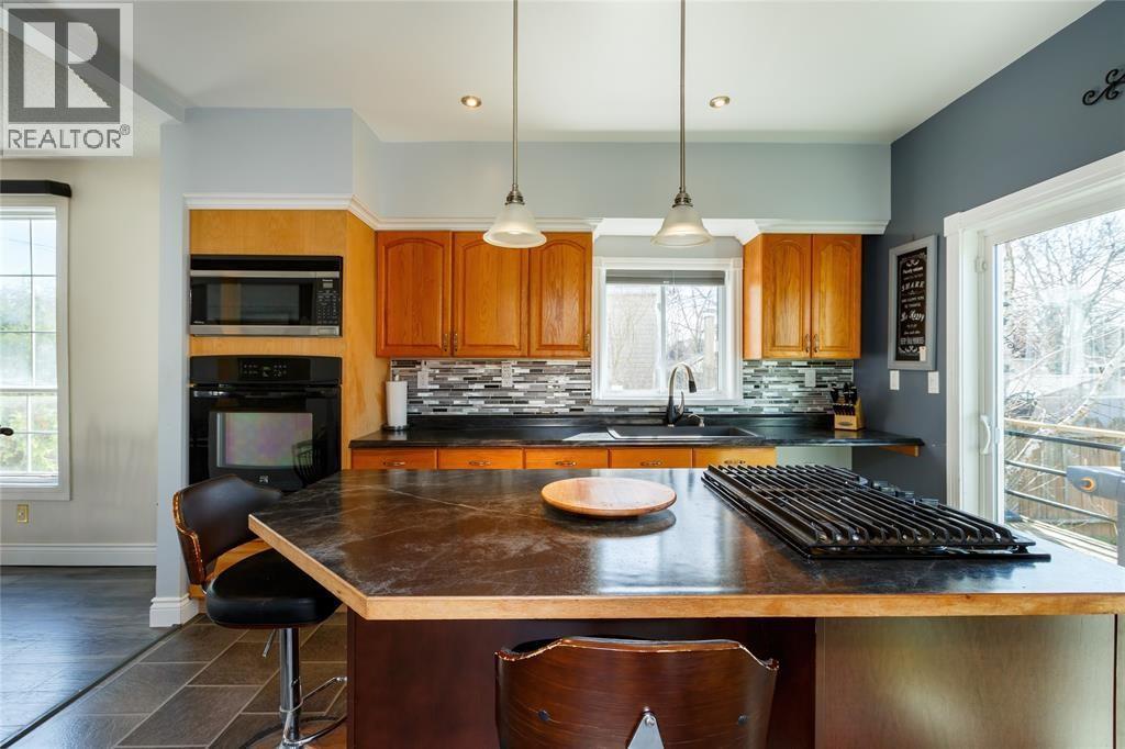 379 Maxwell Street, Sarnia, ON - Indoor Photo Showing Other Room