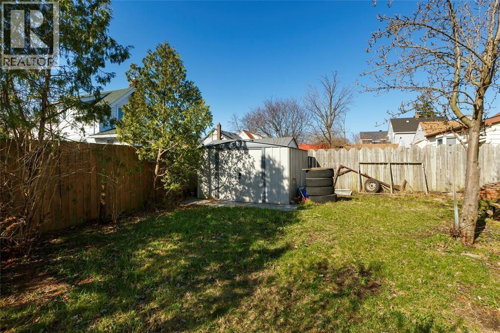 379 Maxwell Street, Sarnia, ON - Outdoor