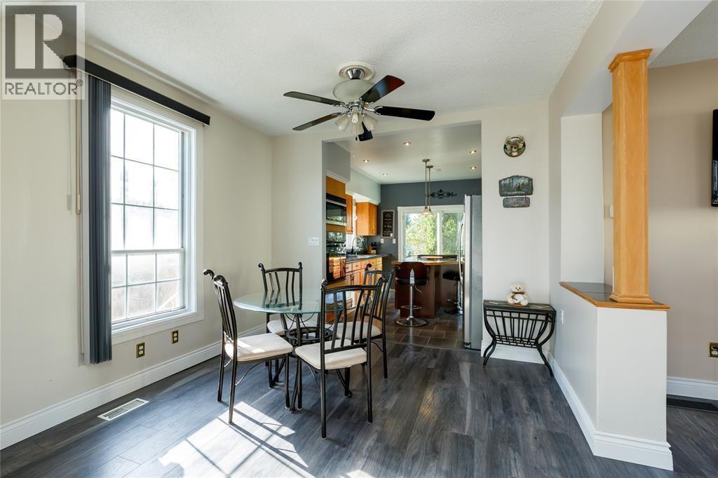 379 Maxwell Street, Sarnia, ON - Indoor